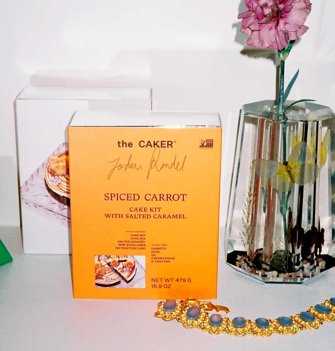 Spiced Carrot Salted Caramel Cake Kit